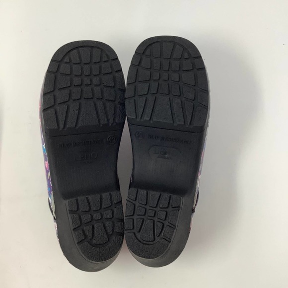 Cape Clogs Olena Floral and Black Orthopedic Slip Resistant Clog Size 40 US 9 - Picture 8 of 9